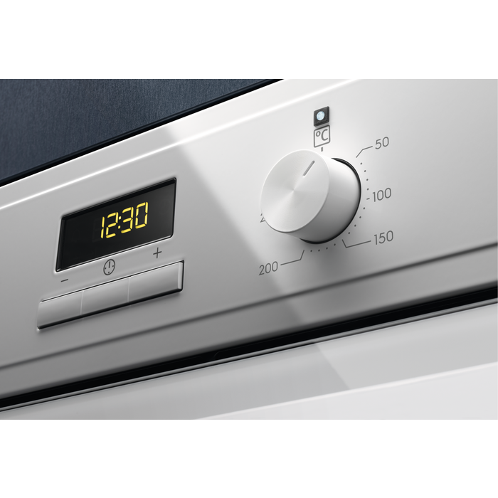 Electrolux - Horno multifunción - EOF3H40BW