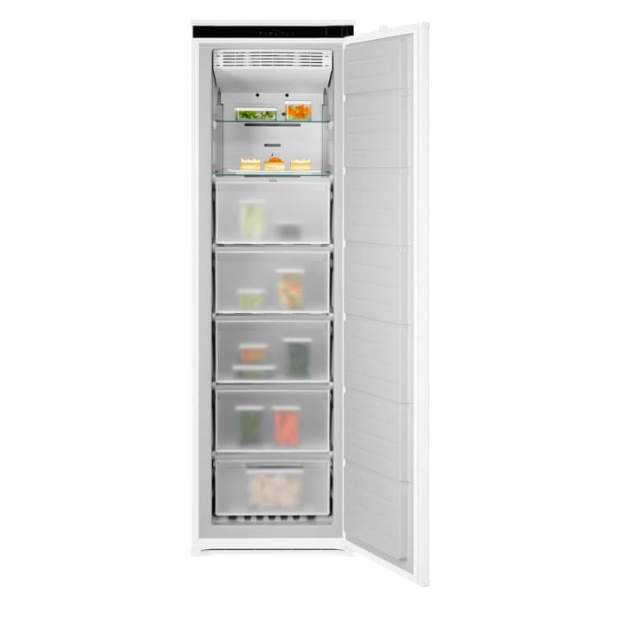 Electrolux Congelador vertical integrable de 1772 mm EUA7NE18S
