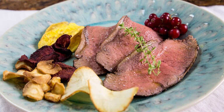 Roast Beef con Chips de Verduras